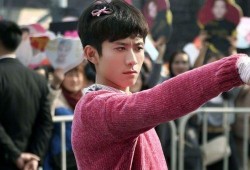 娱乐圈大v爆料杨紫,娱乐圈大V爆料引热议